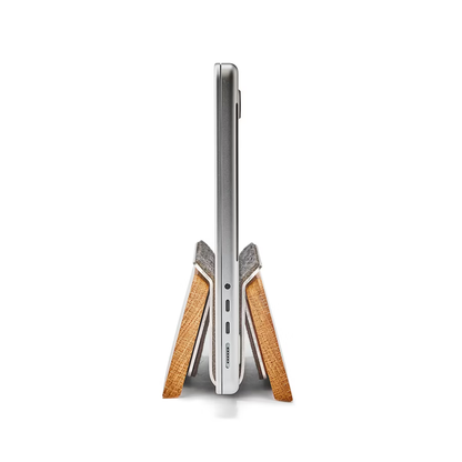 Oak MacBook Dock | Vertical Laptop Stand with German Wool Felt